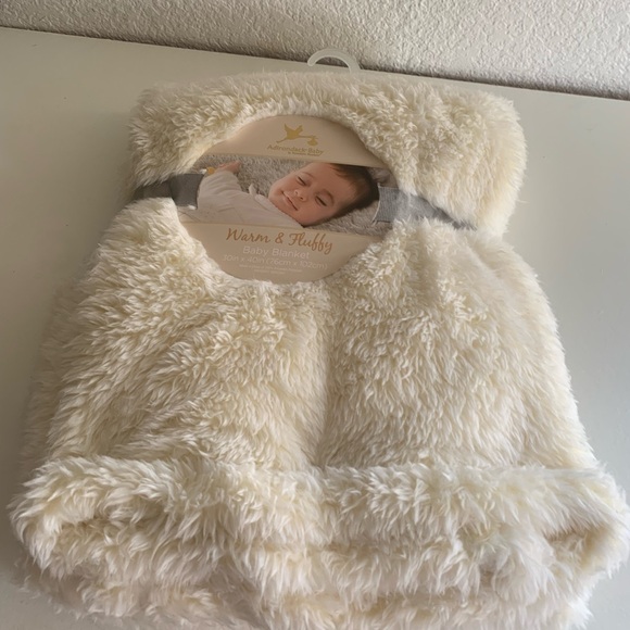 Cream Fuzzy Blanket - Picture 3 of 6